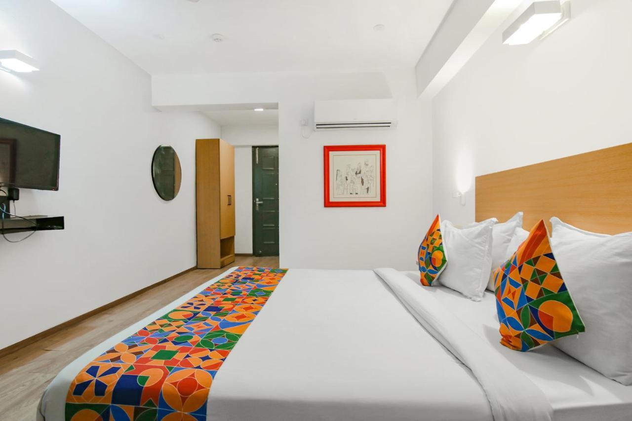 Fabhotel Infinity Stays Gurgaon Eksteriør bilde